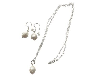 Melissa Baroque freshwater pearl Set.